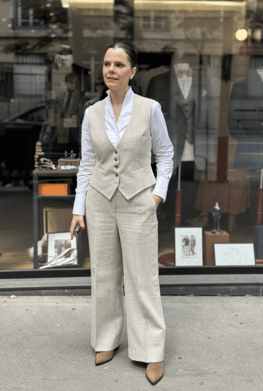 Gilet et pantalon sur mesure pour femme