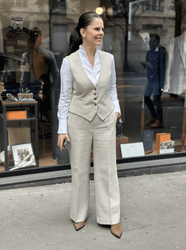 Gilet et pantalon sur mesure pour femme